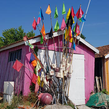 Cabanes ostréicoles au Château d'Oléron
